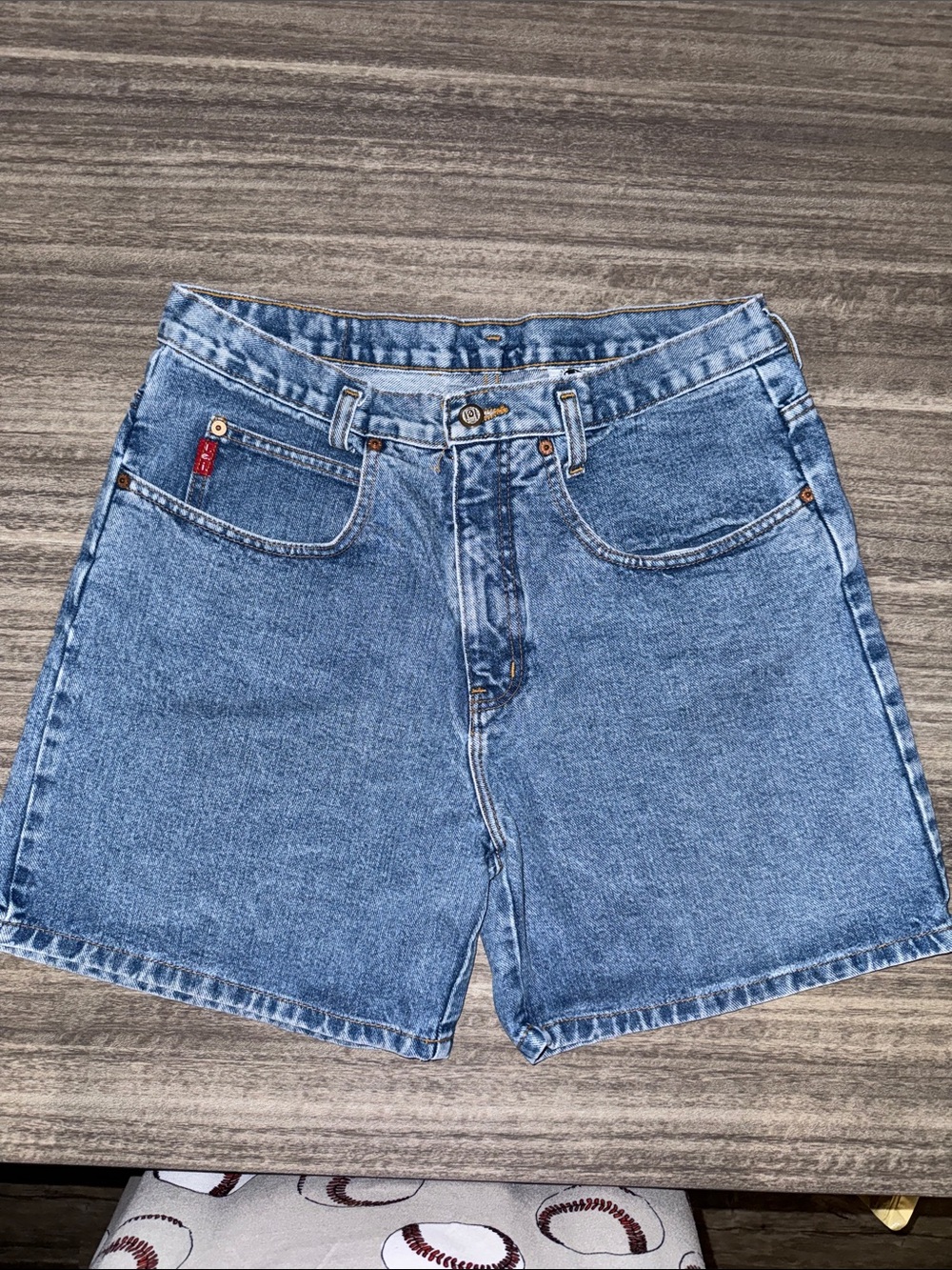 Y2K L.E.I. High rise denim shorts.
